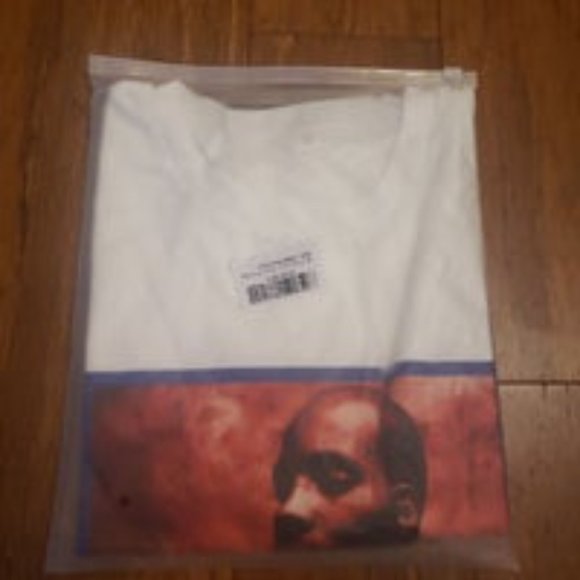 DMX Men's Classic T-Shirt- Large - Picture 3 of 4